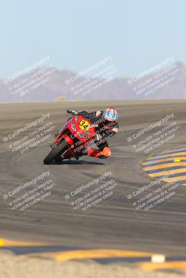 media/Oct-07-2023-CVMA (Sat) [[f84d08e330]]/Race 13 500 Supersport-350 Supersport/